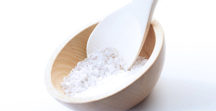 How to have a salt water cleanse